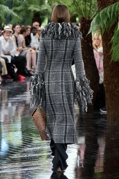 Look 177